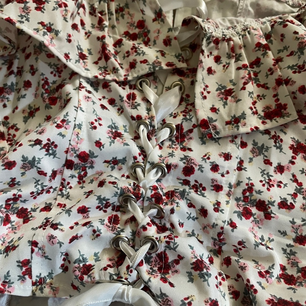 Patterned Corset - Picture 5 of 5